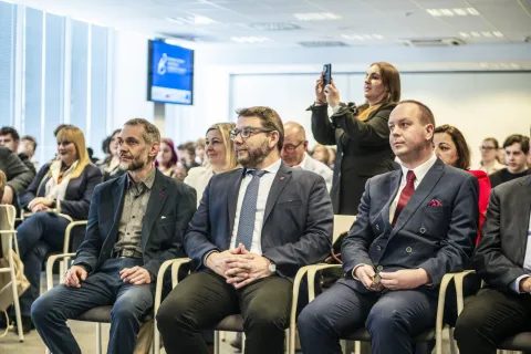 BCU- Trójkąt Wiedzy